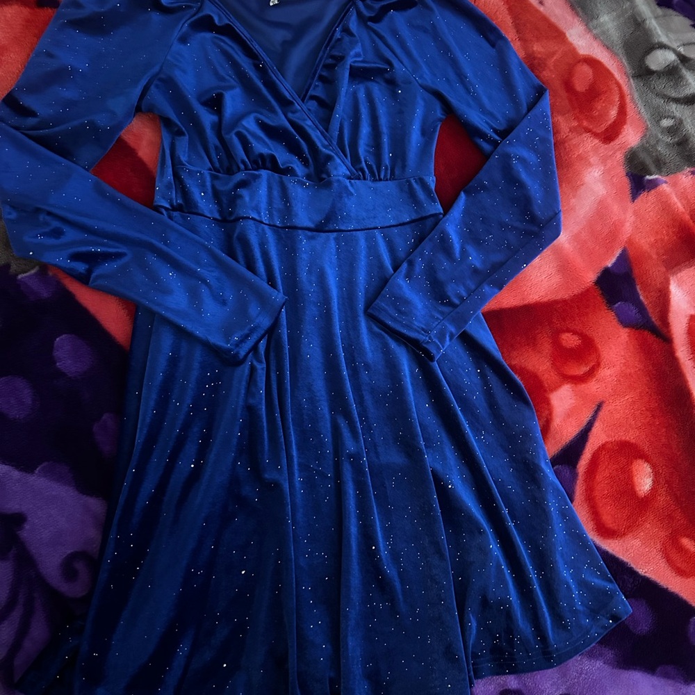 Sparkling Blue Long Sleeve Dress